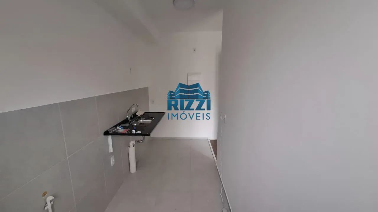 Apartamento com 2 quartos, 2 banheiros e cozinha fechada — photo 21