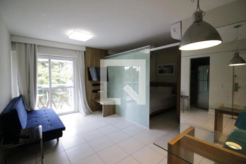 Apartamento mobiliado de 2 quartos com 67 m²