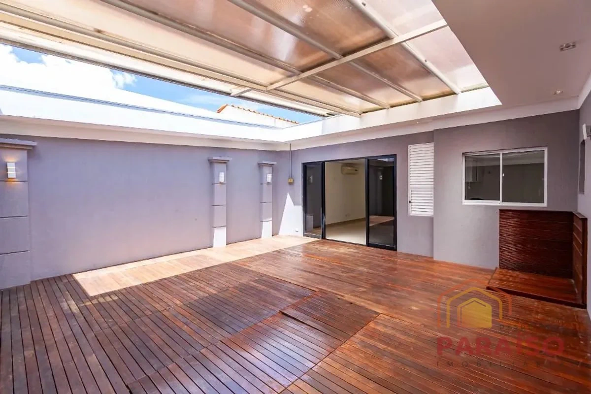 4-bedroom house with a grill on the balcony in Curitiba — photo 9