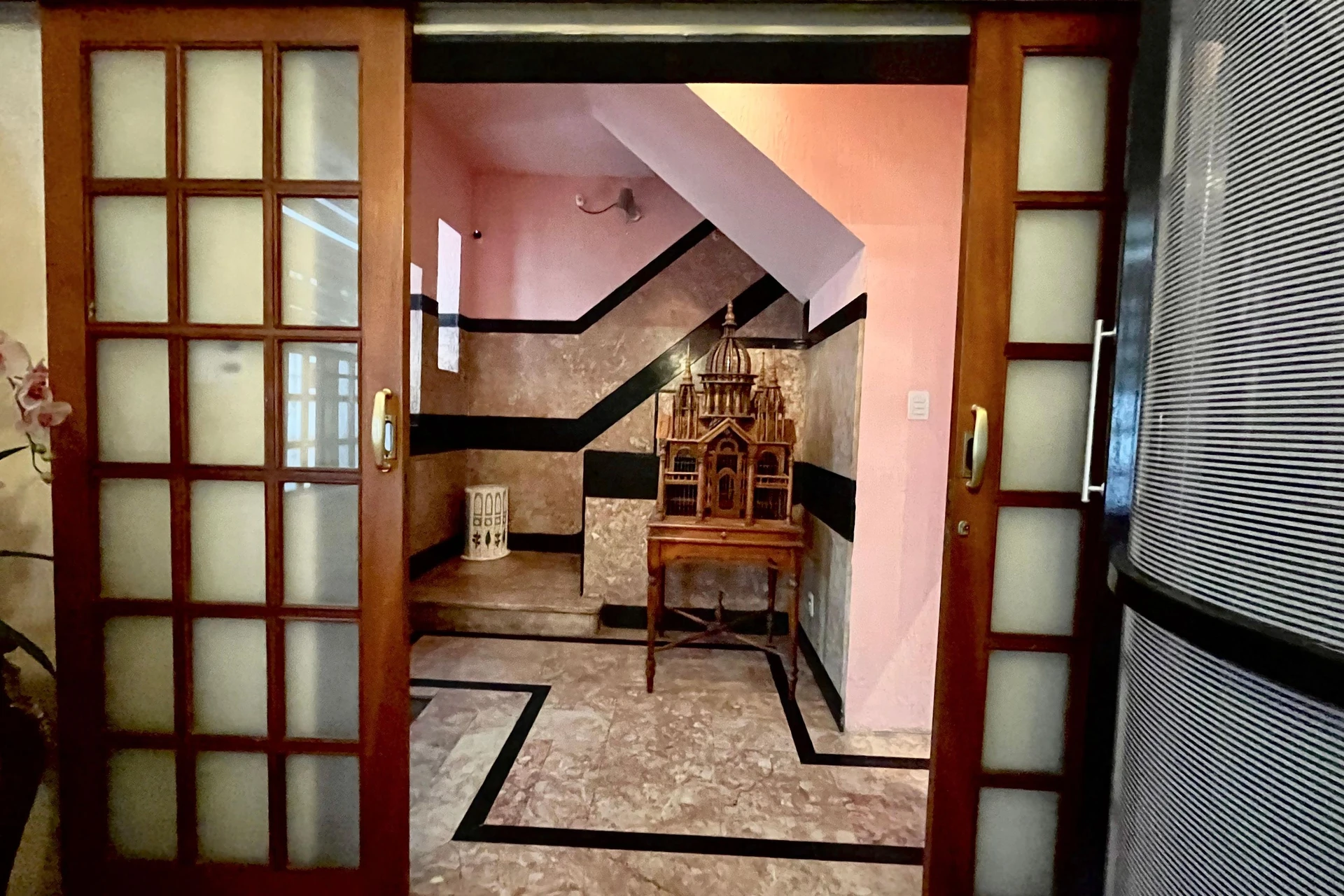 Furnished house with a separate kitchen and balcony — photo 39