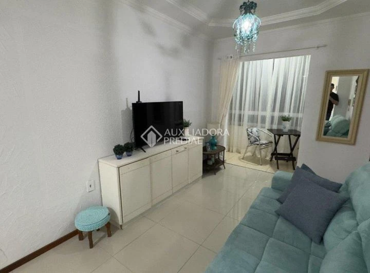 Furnished 2-bedroom apartment with 2 bathrooms — photo 6