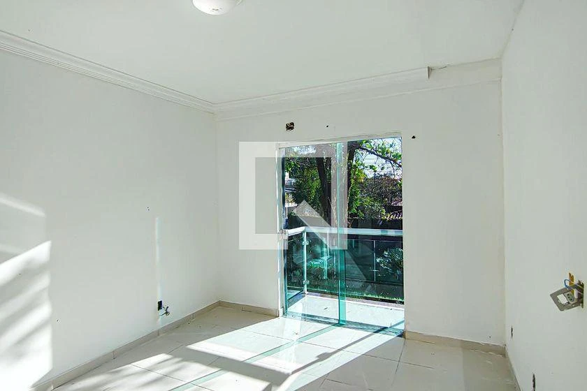 Rental house with 3 bedrooms and 217 m² — photo 35