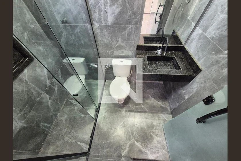 House, 400 m², with a washing machine — photo 11
