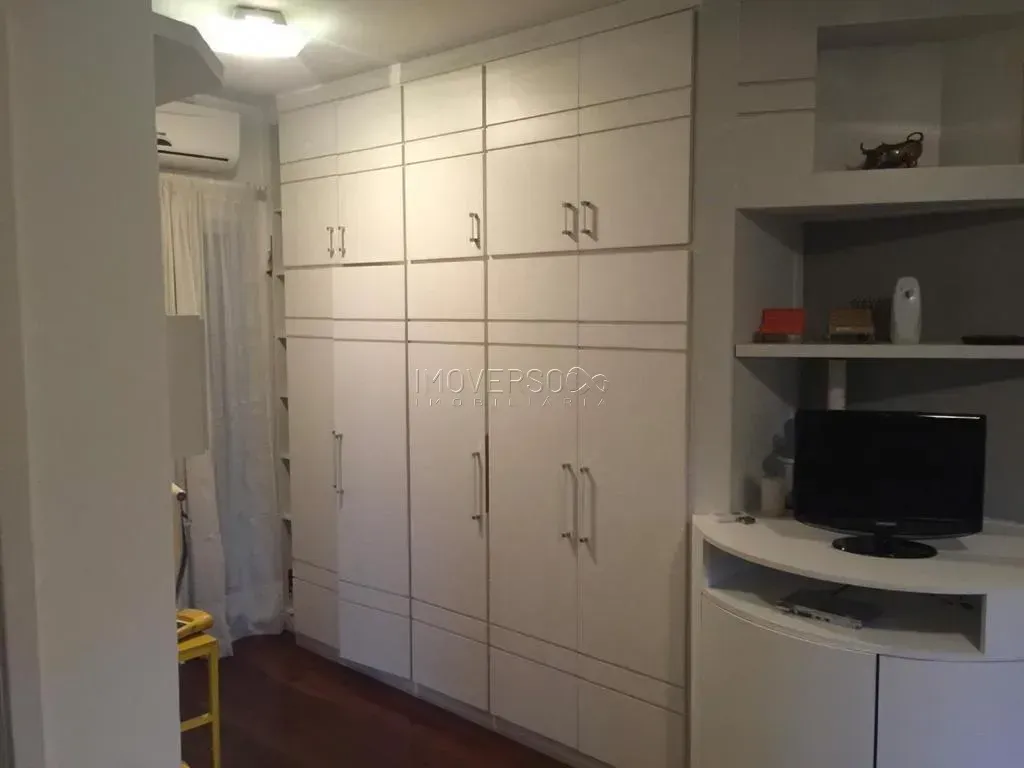 Casa mobiliada com 6 quartos e 700 m² — photo 11