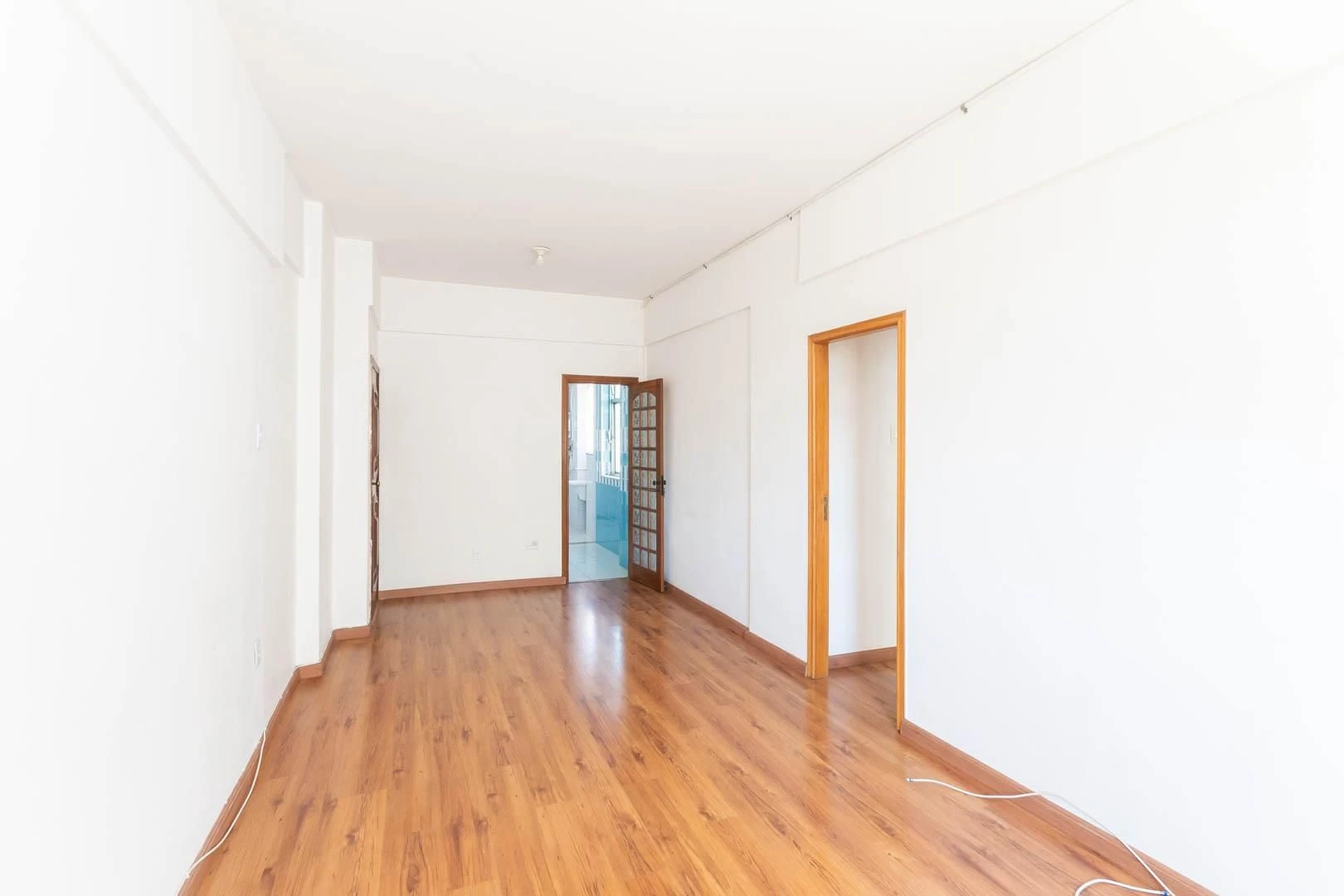 2-bedroom apartment with 1 bathroom, no parking space — photo 18