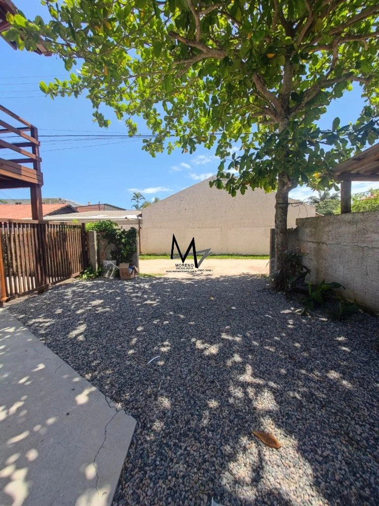 2-bedroom, 100 m² house in Florianópolis — photo 8