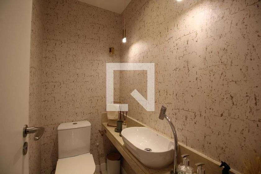 130 m² apartment with 3 bedrooms and enclosed balcony — photo 26
