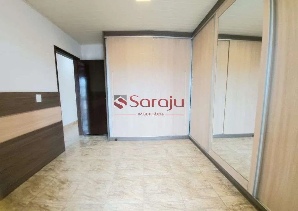 Glass-enclosed balcony in a 4-bedroom house, 150 m² — photo 15