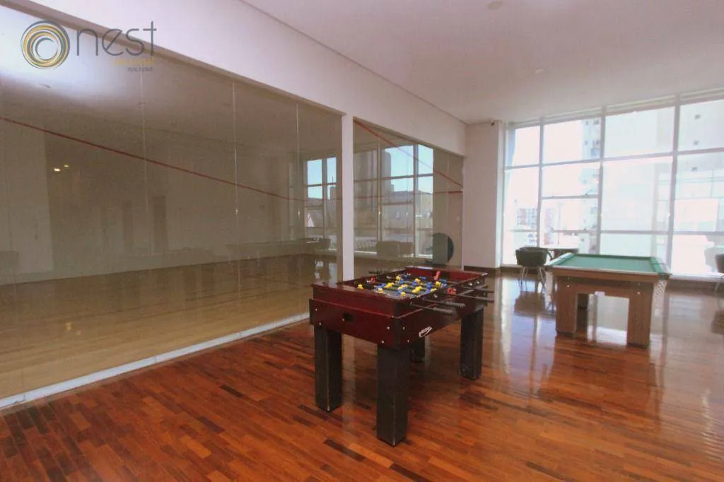 1-bedroom apartment with a washing machine and 65 m² — photo 11