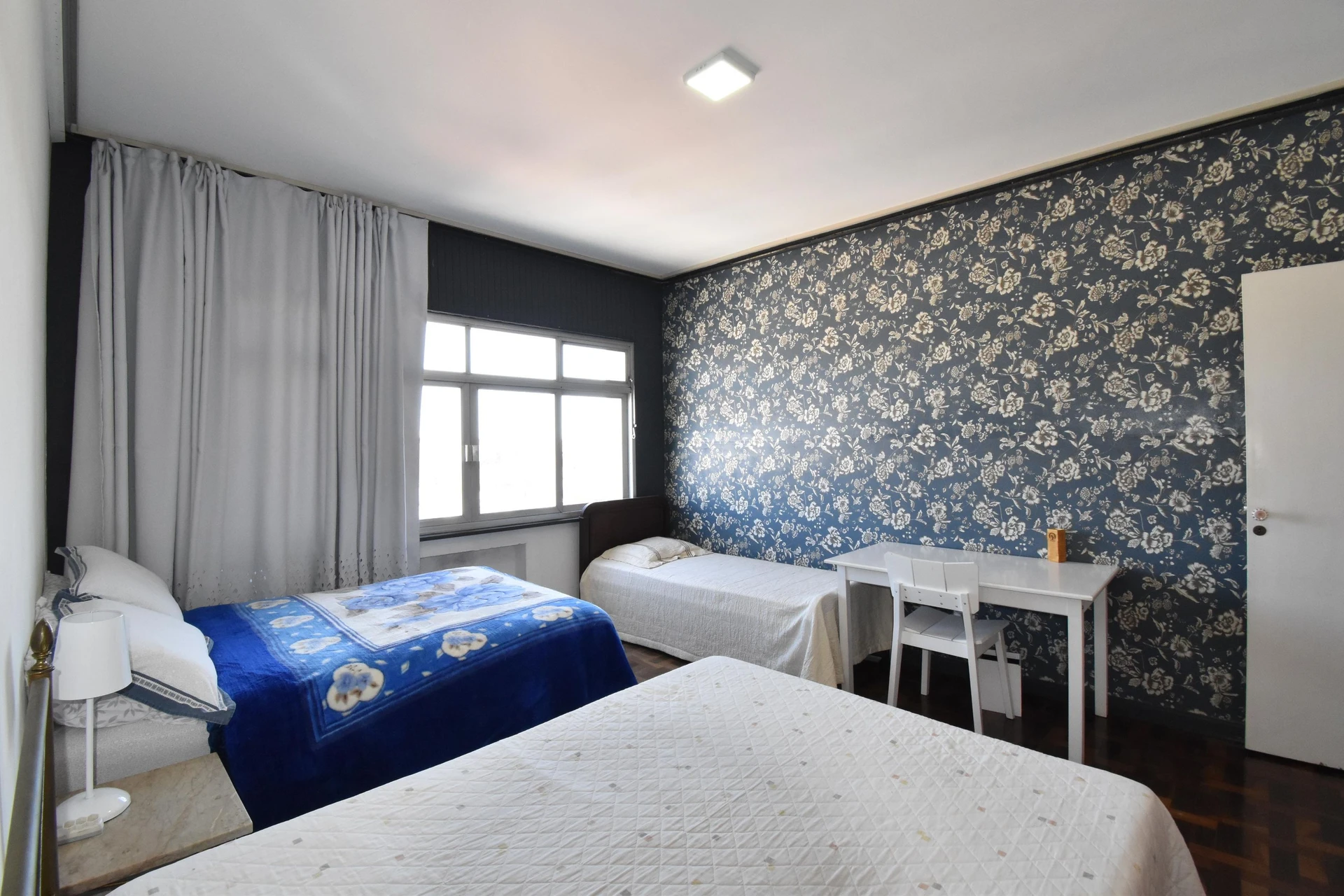 Bañera y 3 dormitorios: departamento de 219 m² — photo 16