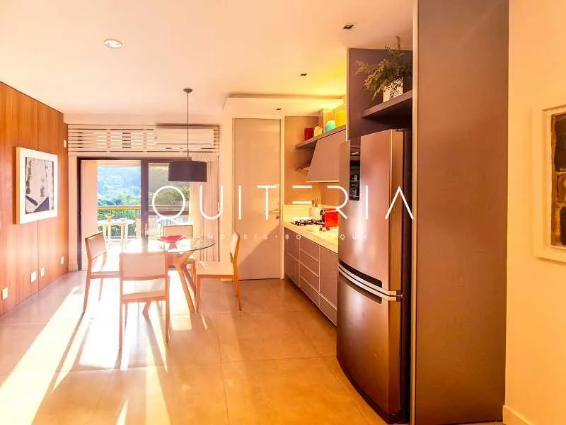 Furnished apartment with open-plan kitchen and gas stove — photo 11