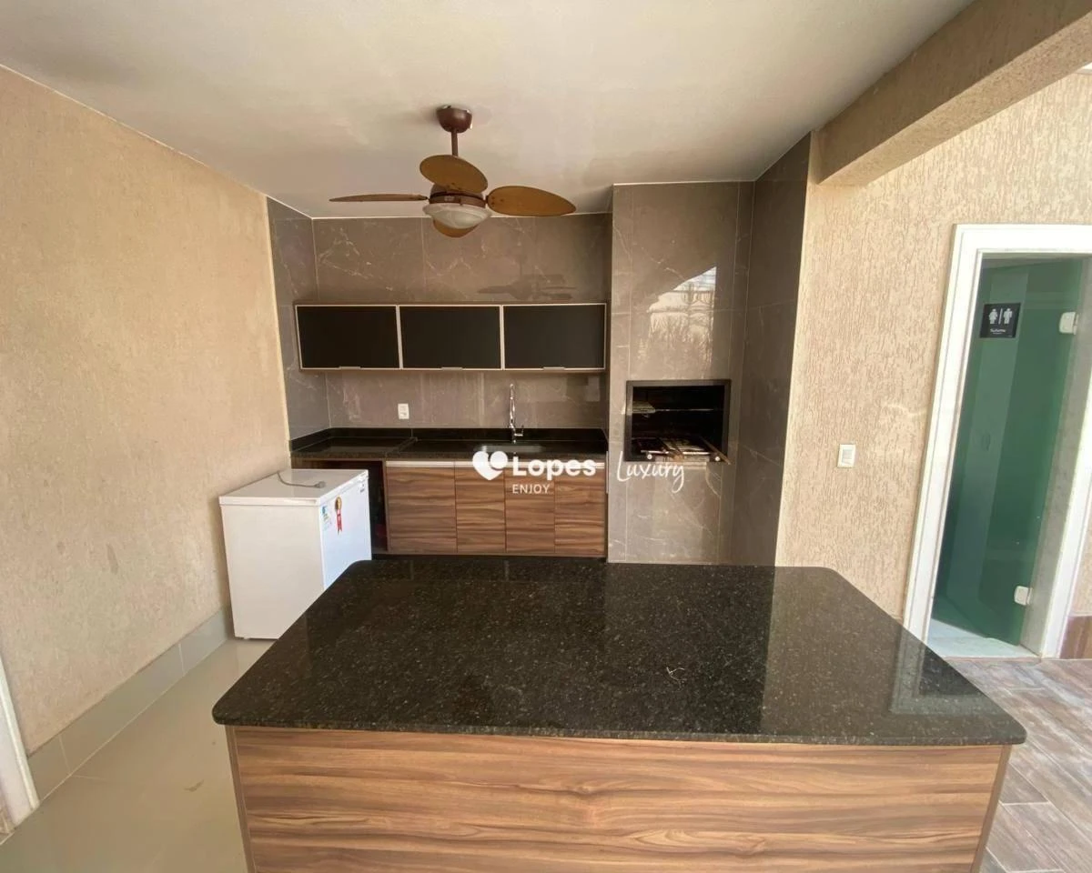Furnished house with 6 bedrooms and separate kitchen — photo 33