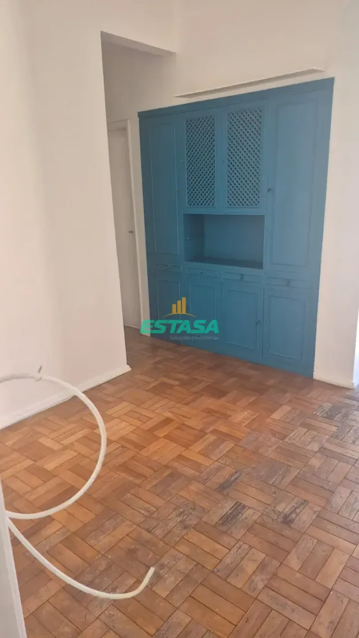 1-bedroom apartment with a separate closed kitchen — photo 11