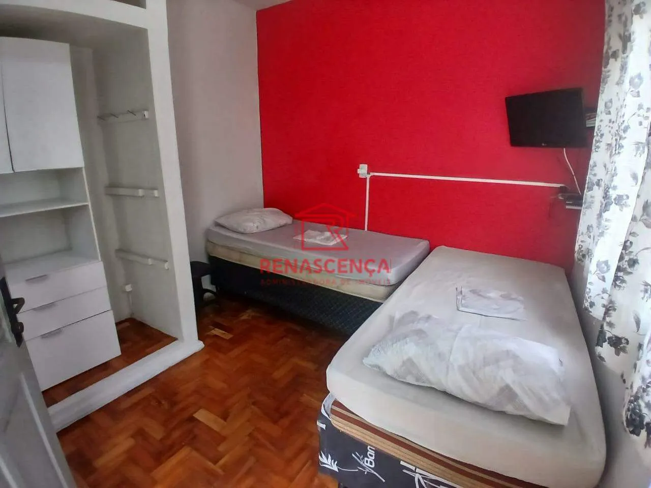 5-bedroom house with a bathtub in Rio de Janeiro — photo 17