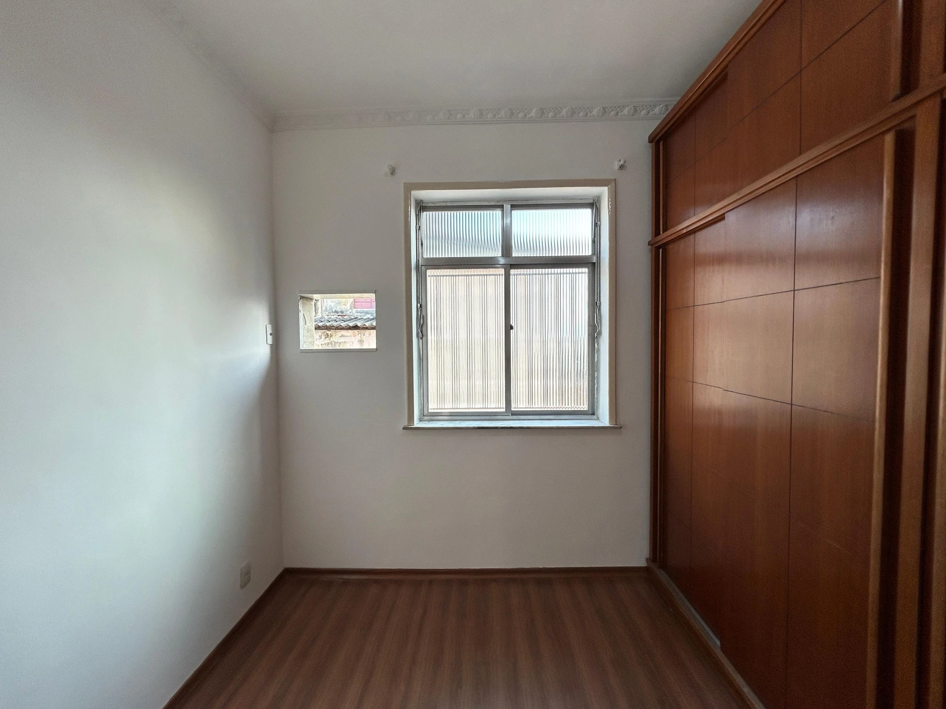 Apartment, 86 m², with wood or laminate floors — photo 29