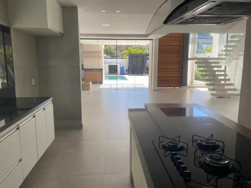 Condominium house with 515 m², 6 bedrooms and 4 parking — photo 6