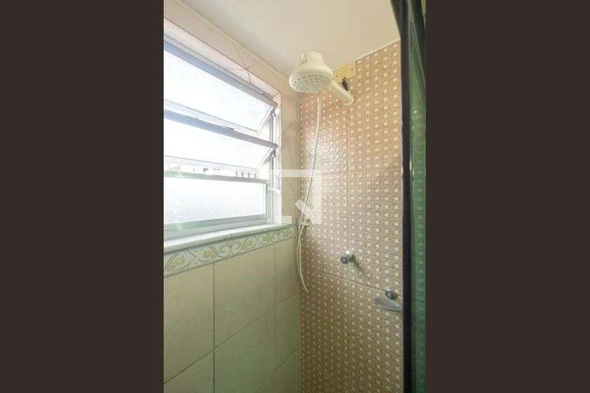 Apartamento de 1 dormitorio con cocina a gas cerrada — photo 42
