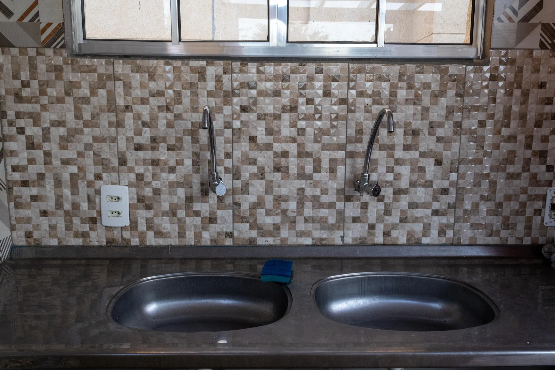 Apartment, 45 m², with a grill on the balcony — photo 36