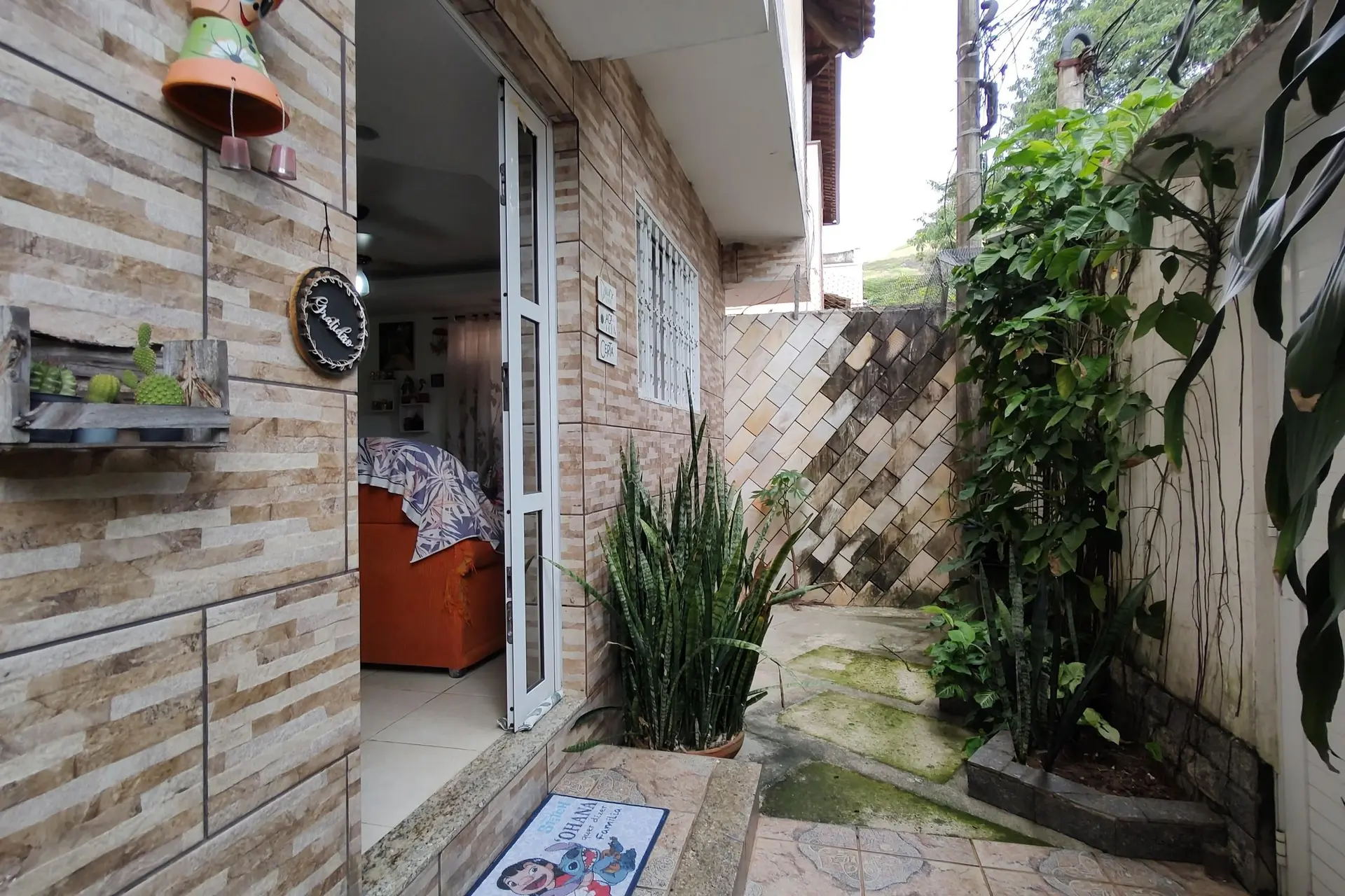 Furnished house with 4 bedrooms and a built-in balcony grill — photo 106