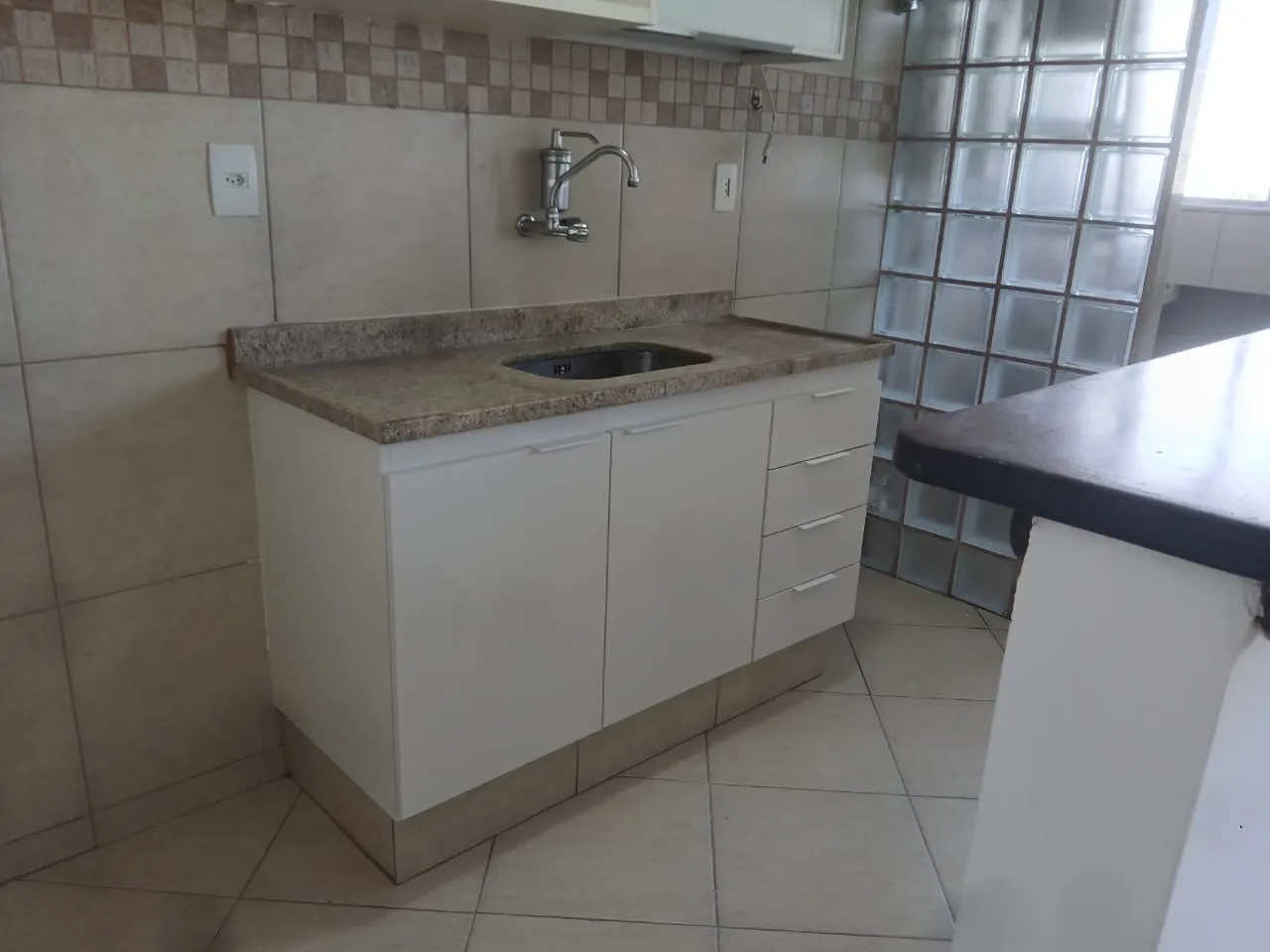 Apartamento de 2 quartos em condomínio com academia — photo 3