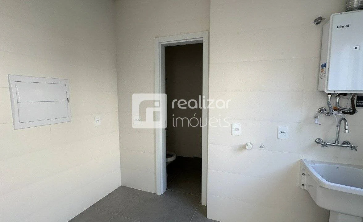 3-bedroom apartment with a water view in Florianópolis — photo 7
