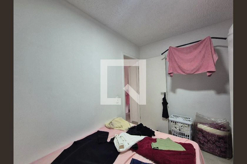 Furnished 2-bedroom apartment with an open kitchen — photo 17