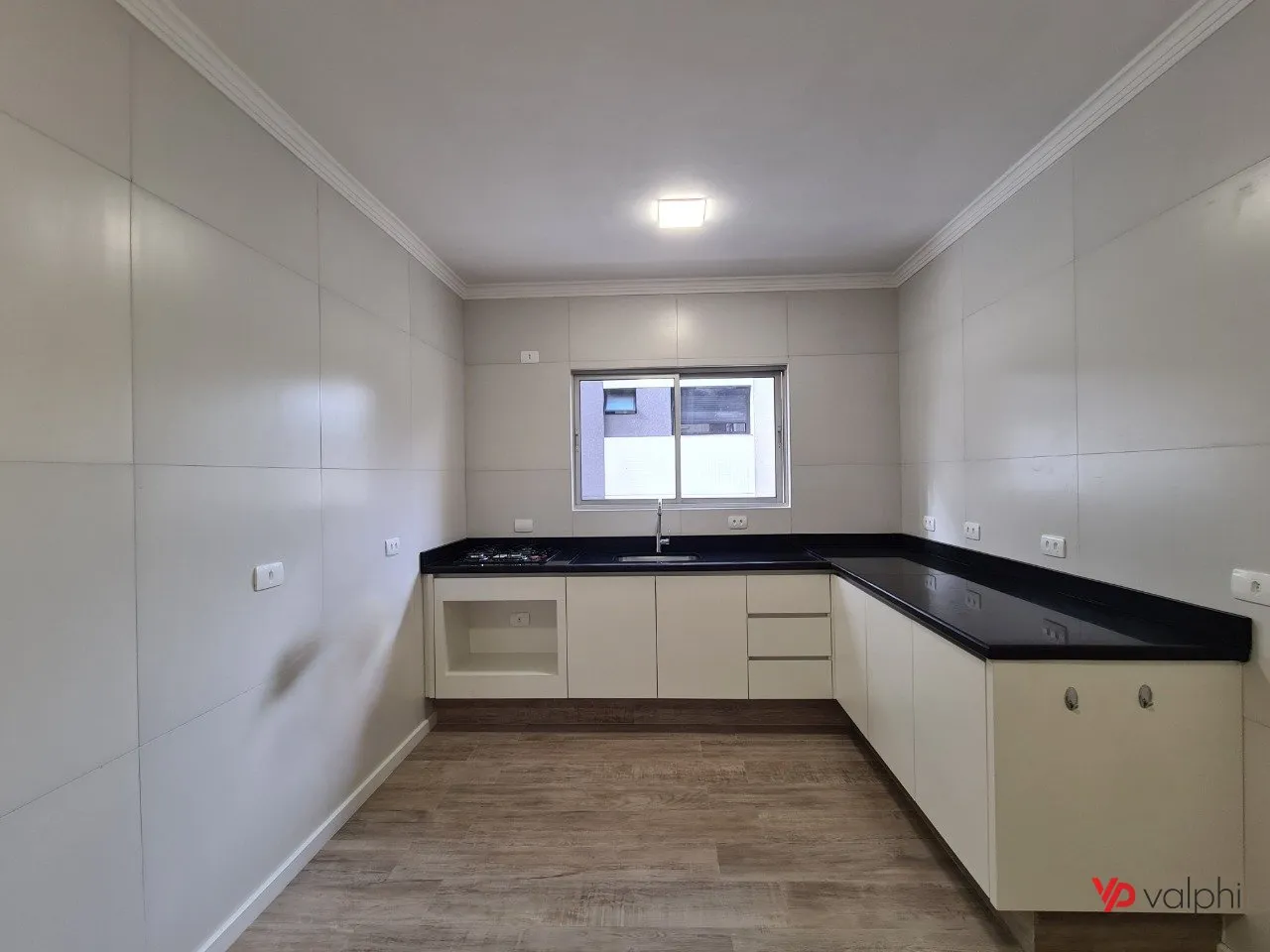 Unfurnished 3-bedroom apartment with 114 m² — photo 13