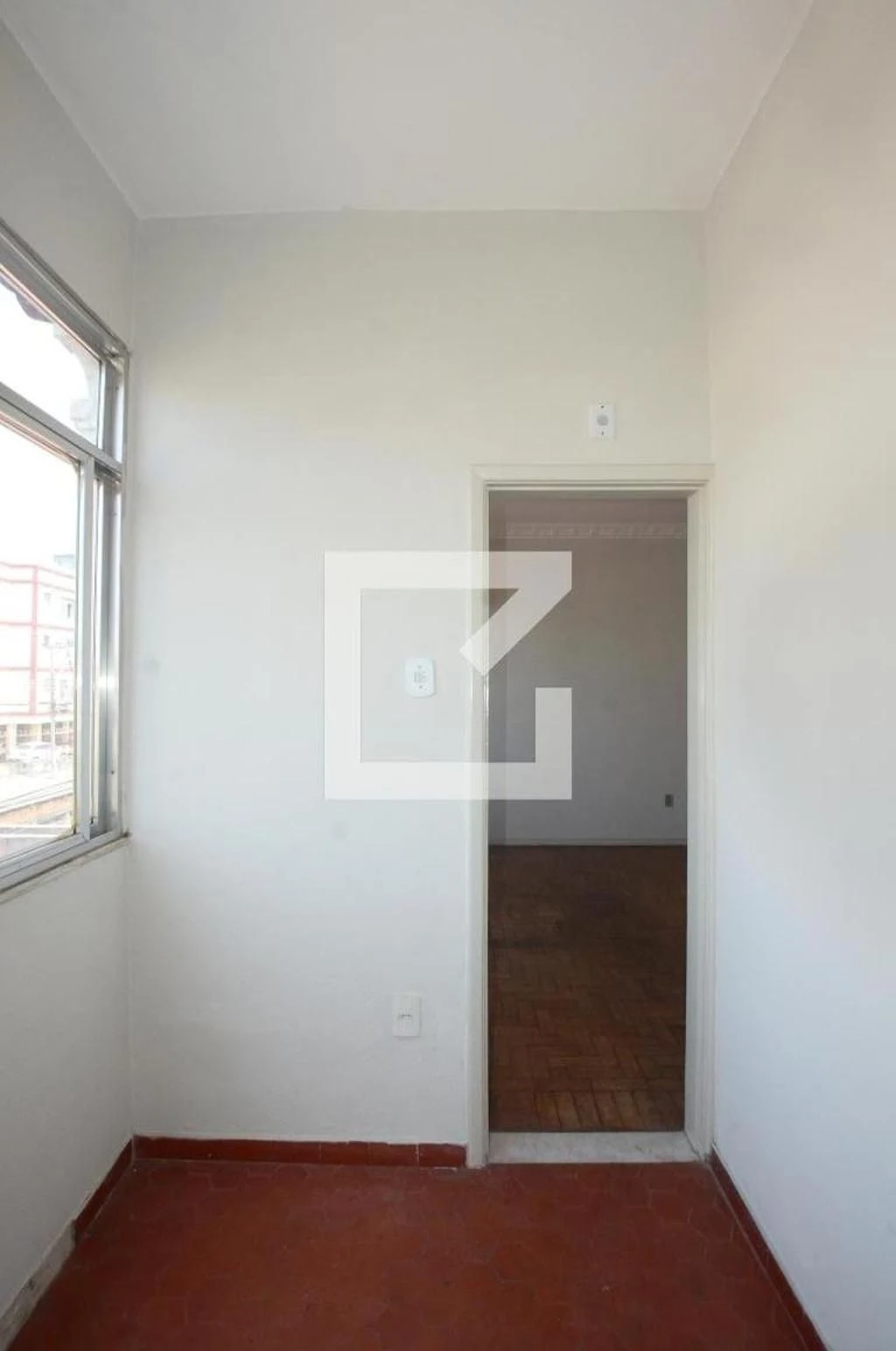 Rental apartment with 2 bedrooms and 1 bathroom — photo 40