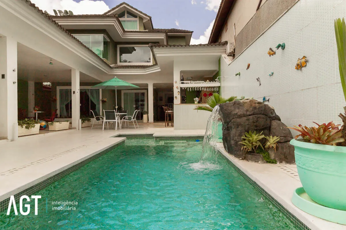 Furnished house with 4 bedrooms, 1 bathroom and 3 parking — photo 4