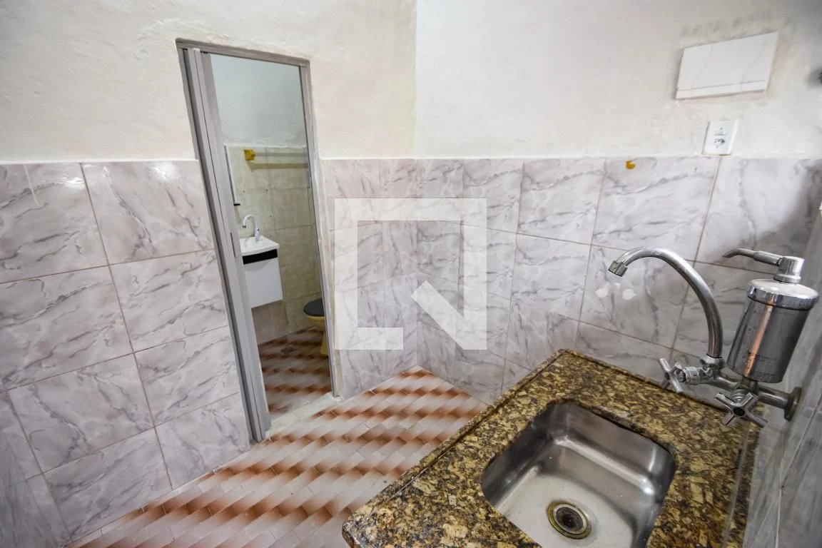 House with 1 bedroom and a private garden — photo 10