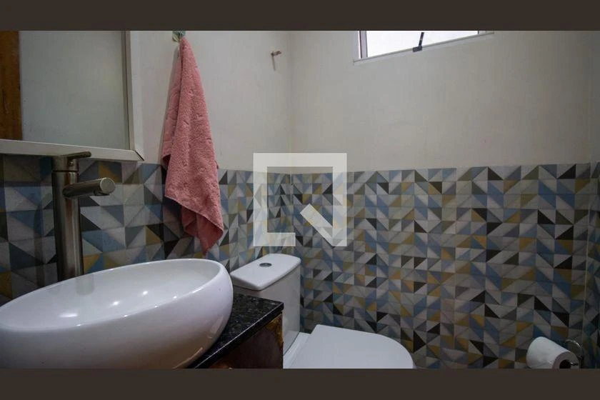 Casa para alugar com 5 quartos e varanda — photo 32