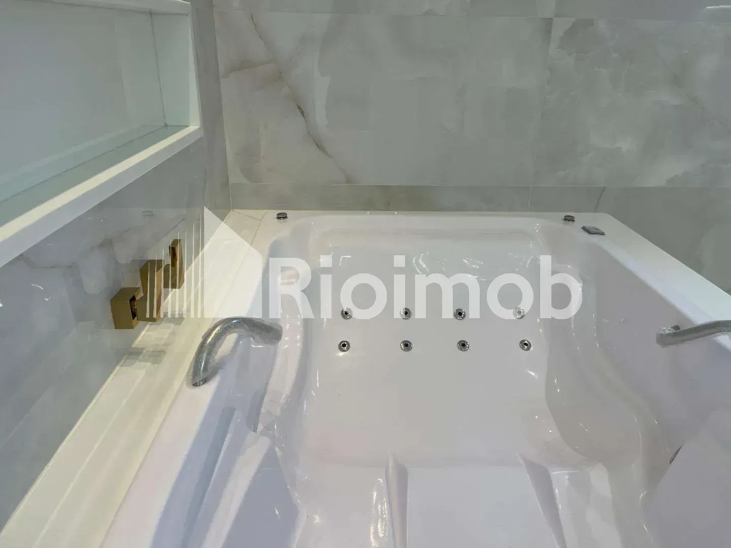 Будинок із кухнею відкритого планування та 5 спальнями 490 м² — photo 31