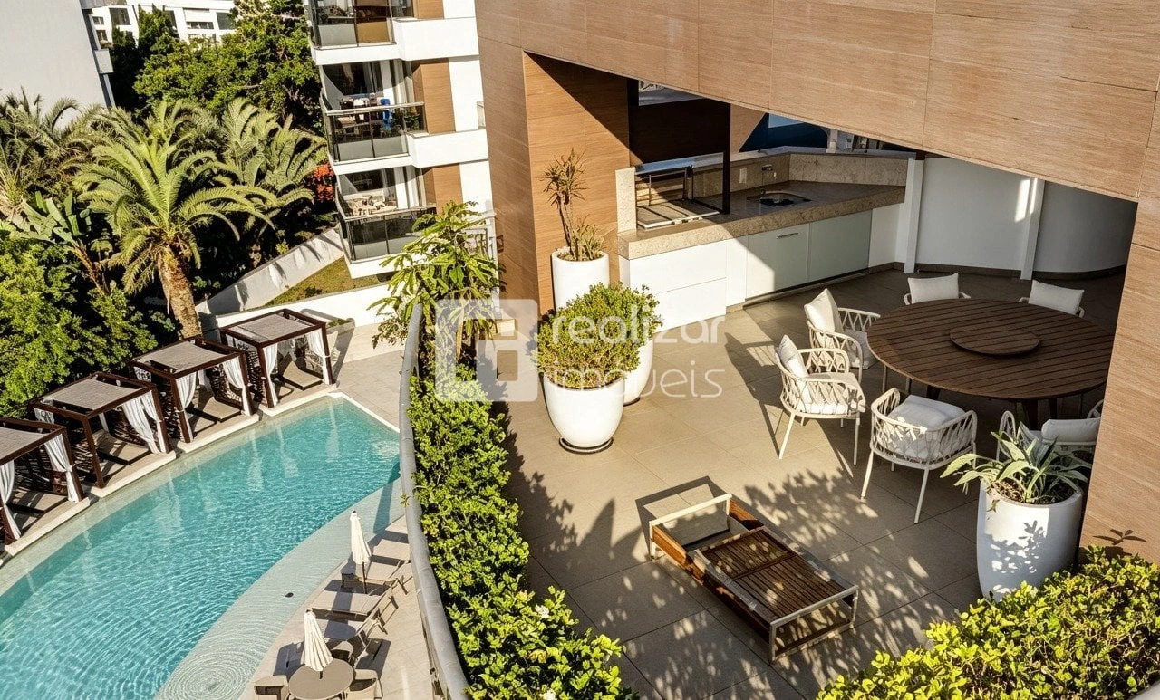 Квартира 263 м² з власним басейном та видом на воду — photo 22