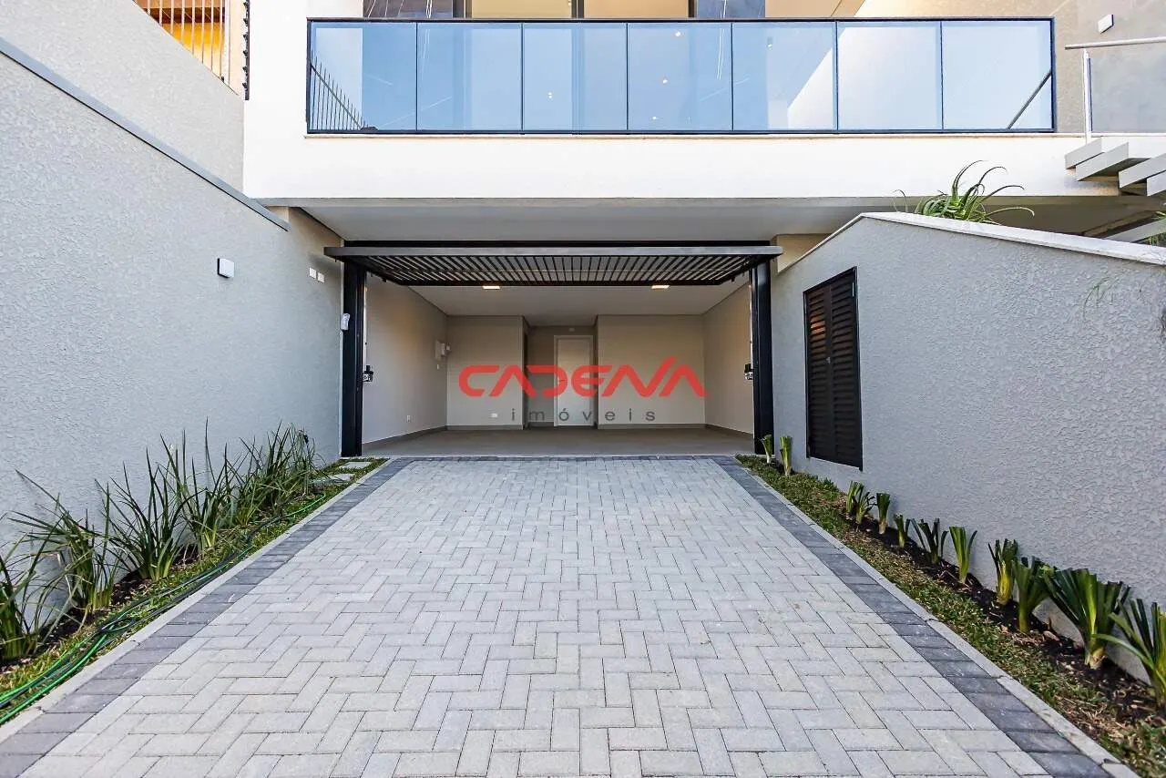 House with 4 bedrooms and 306 m² plus a balcony — photo 27