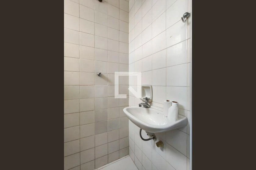 115 m² rental apartment with 3 bedrooms and 2 parking spots — photo 49