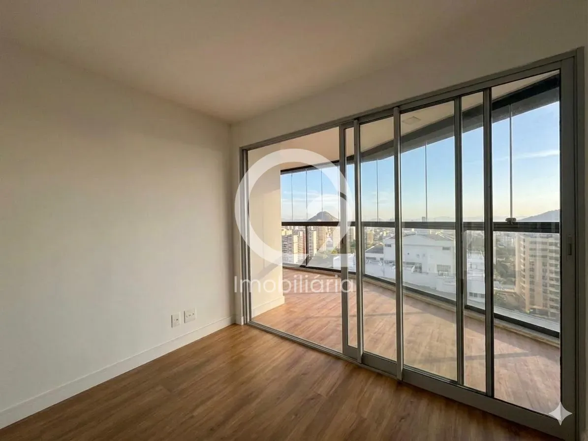 Apartamento, 119 m², com janelas do piso ao teto — photo 10