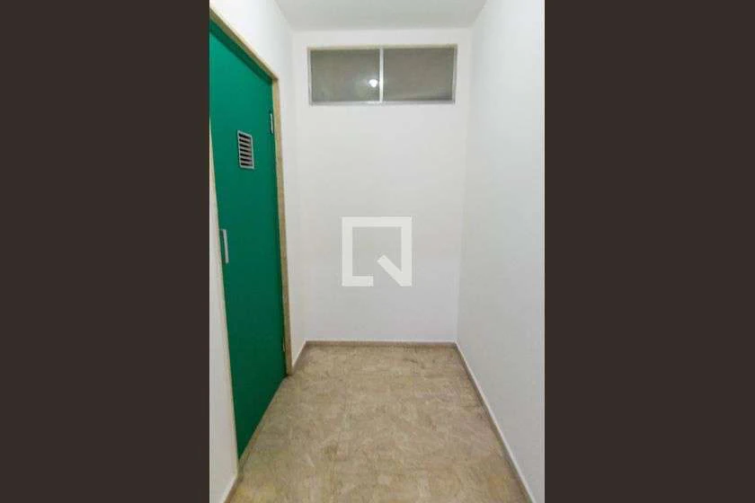 Rental apartment with 4 bedrooms and 4 bathrooms — photo 21