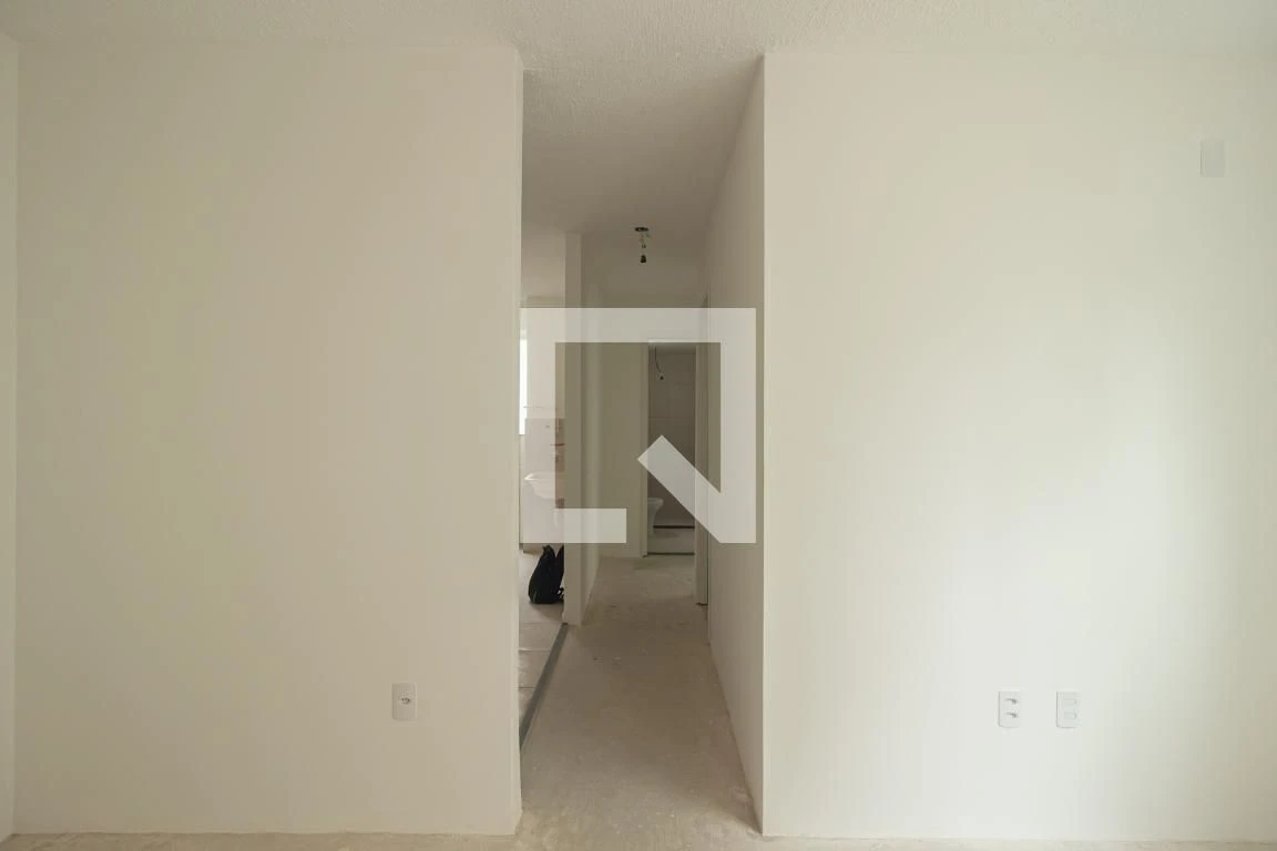 2-bedroom apartment in a building with a gym — photo 47