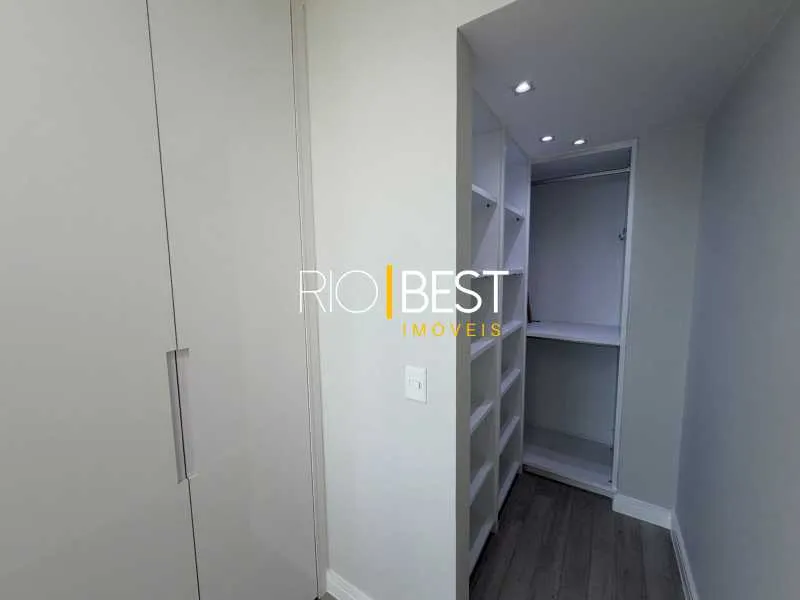Apartment with 4 rooms and 3 modern suites — photo 14