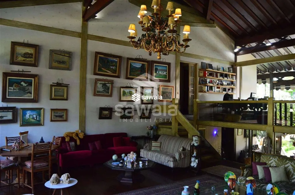 Casa com 4 quartos e 5 banheiros, bem cuidada — photo 23
