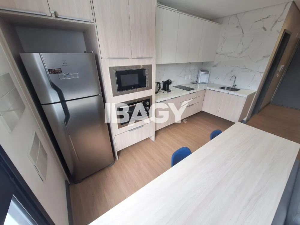 Furnished 1-bedroom apartment with parking space — photo 4