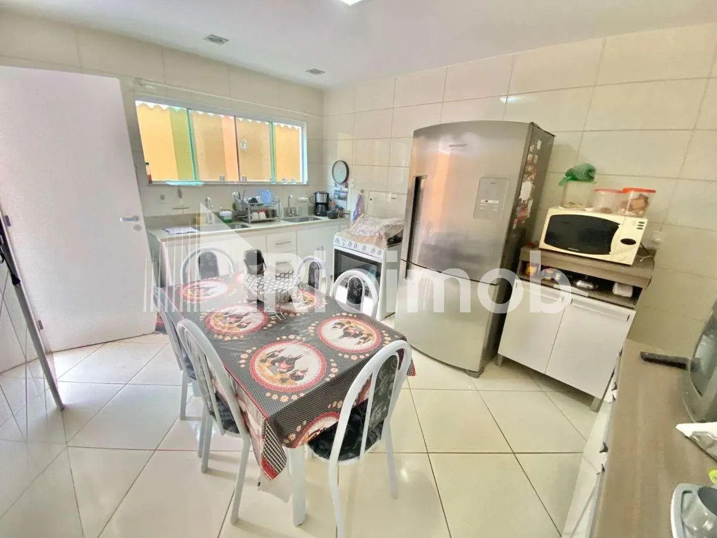 3-bedroom house with 5 bathrooms and 2 parking spots — photo 32