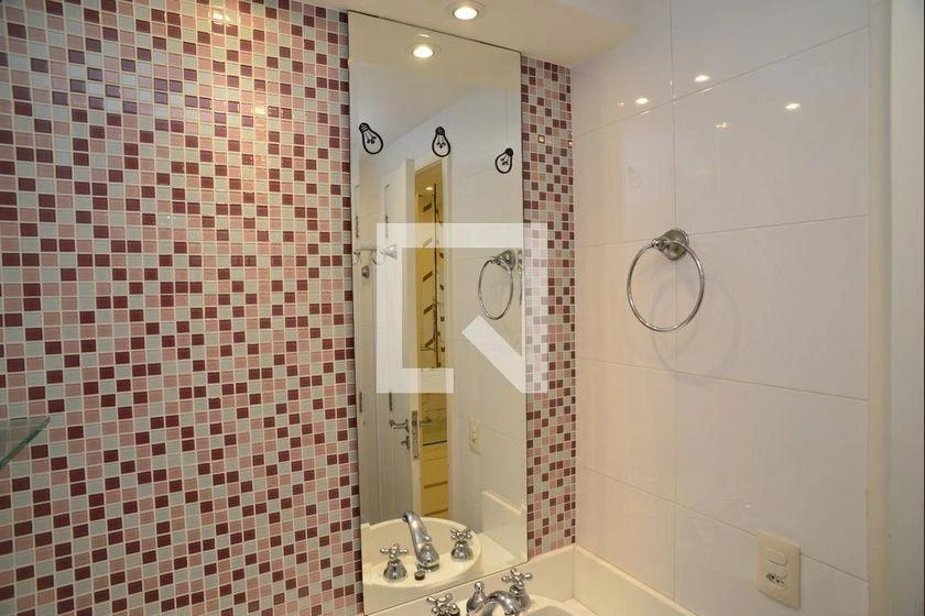 3-bedroom apartment with a water view — photo 25