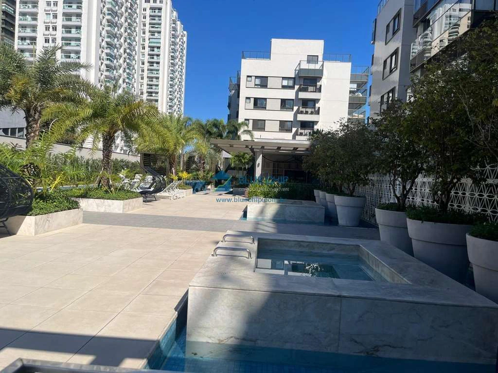 Apartamento sem mobília de 95 m² com varanda — photo 31
