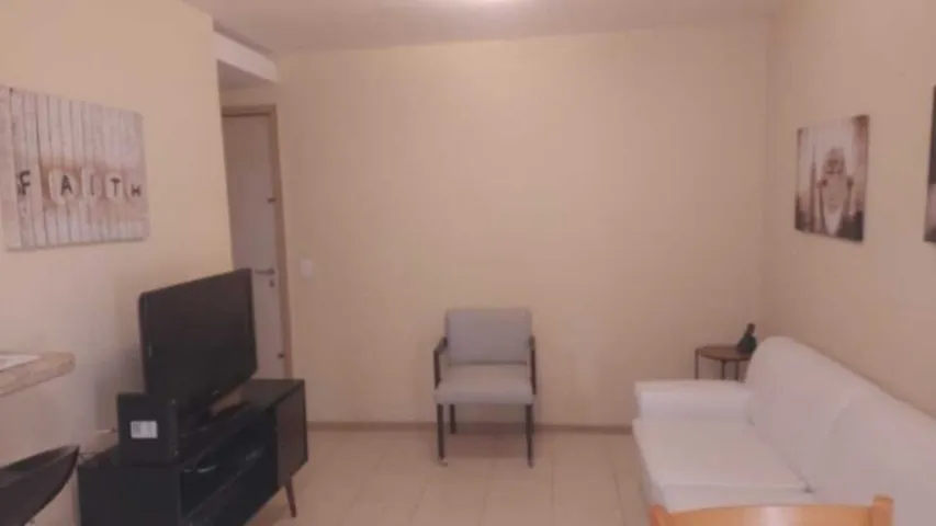 Apartamento mobiliado de 2 quartos com vaga e varanda — photo 5