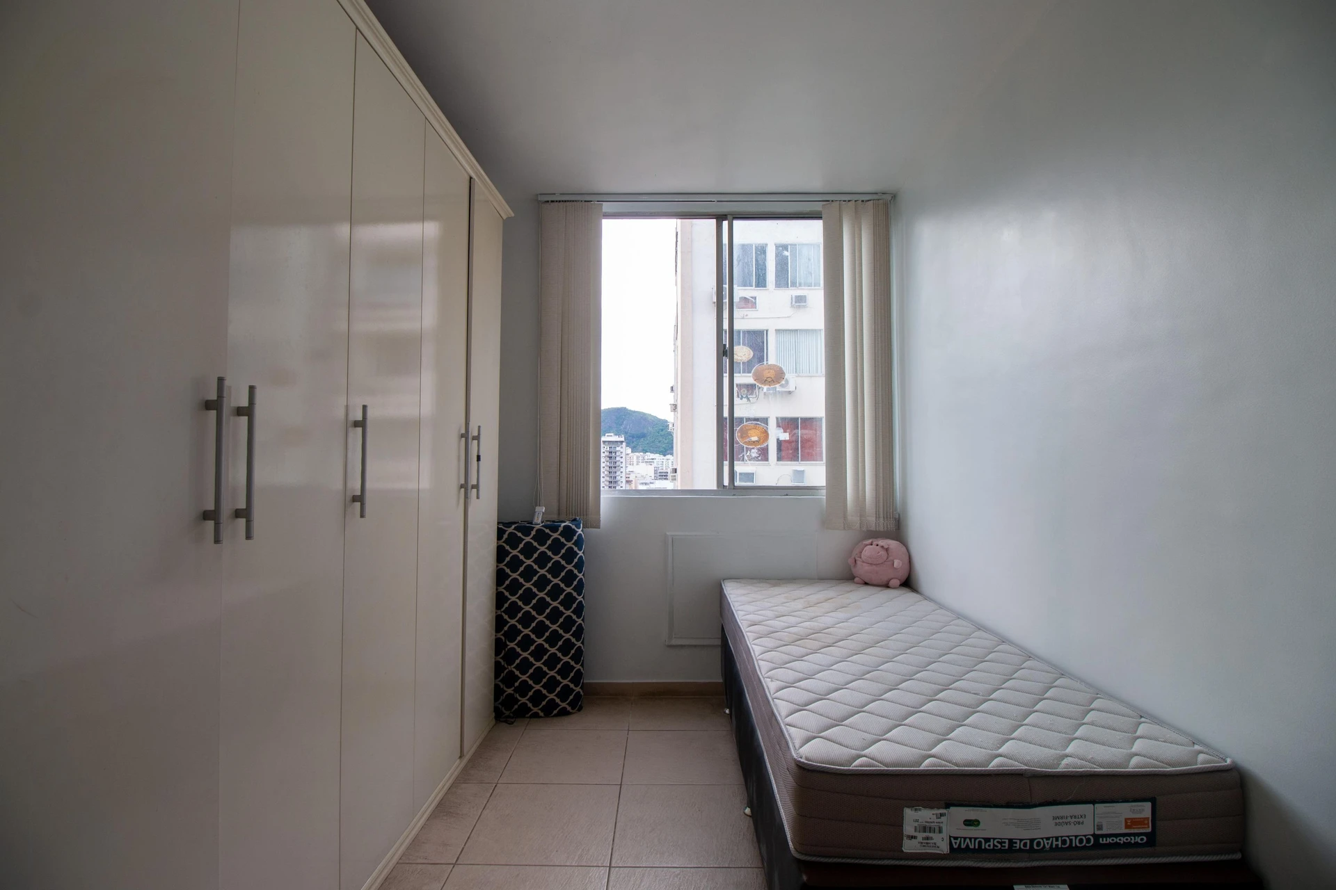 68 m² apartment with a washing machine and a mountain view — photo 24