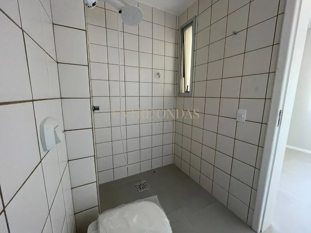 2-bedroom apartment, both with their own bathrooms, 70 m² — photo 11