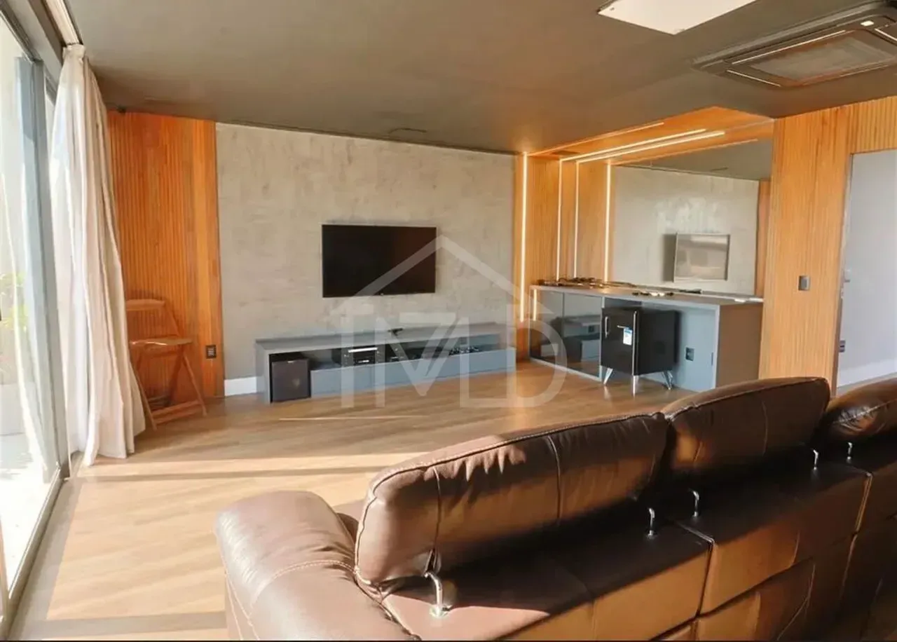 House with 5 bedrooms and 5 bathrooms, 850 m² — photo 14