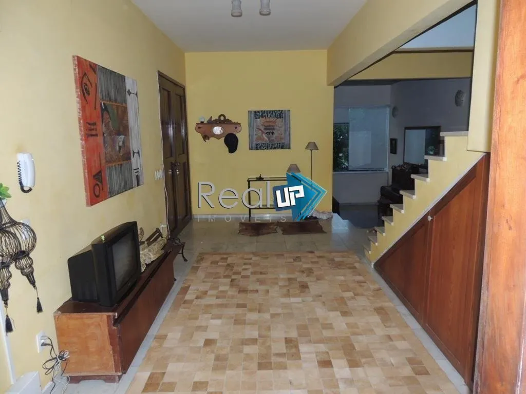 Casa com 4 quartos, 600 m² e vista ampla — photo 62