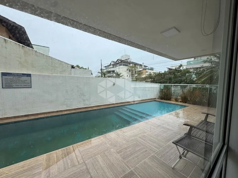 Furnished apartment, 150 m², with a glass-enclosed balcony — photo 19